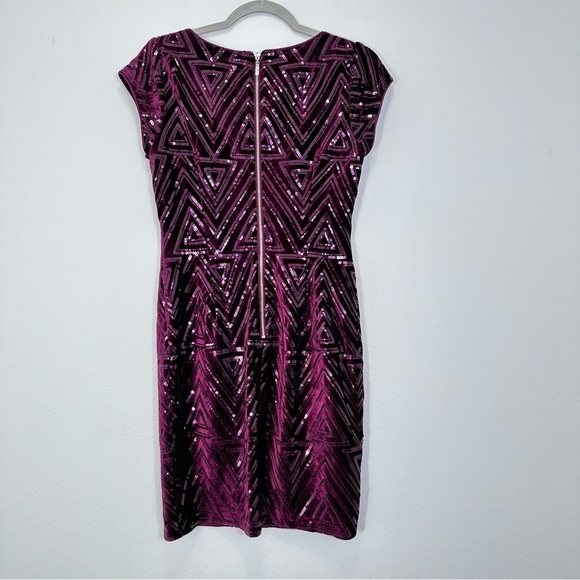 Eliza J Maroon Purple Art Deco 1920s Style Sequin Cap Sleeve Mini Dress Size 4 - Picture 5 of 5
